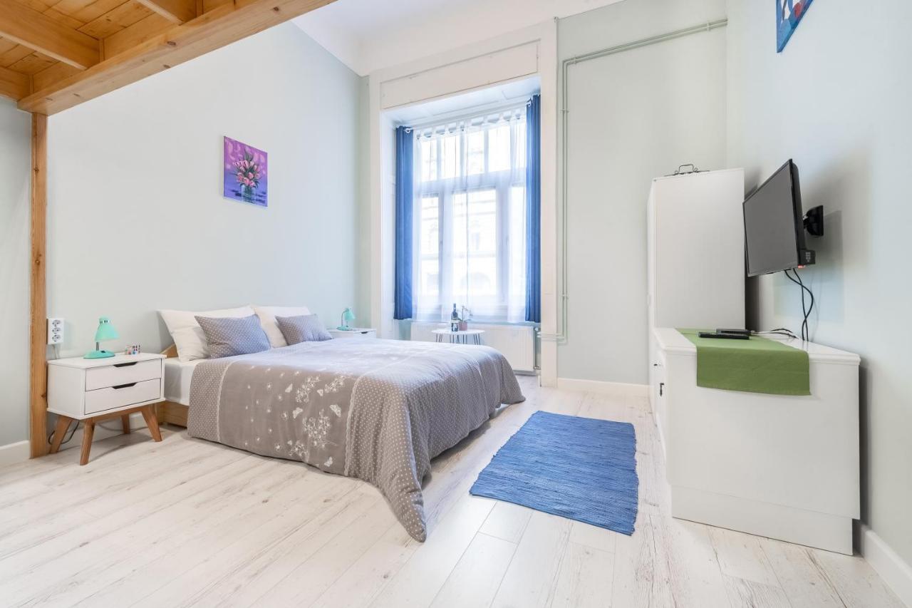 Central Studio Budapest Extérieur photo